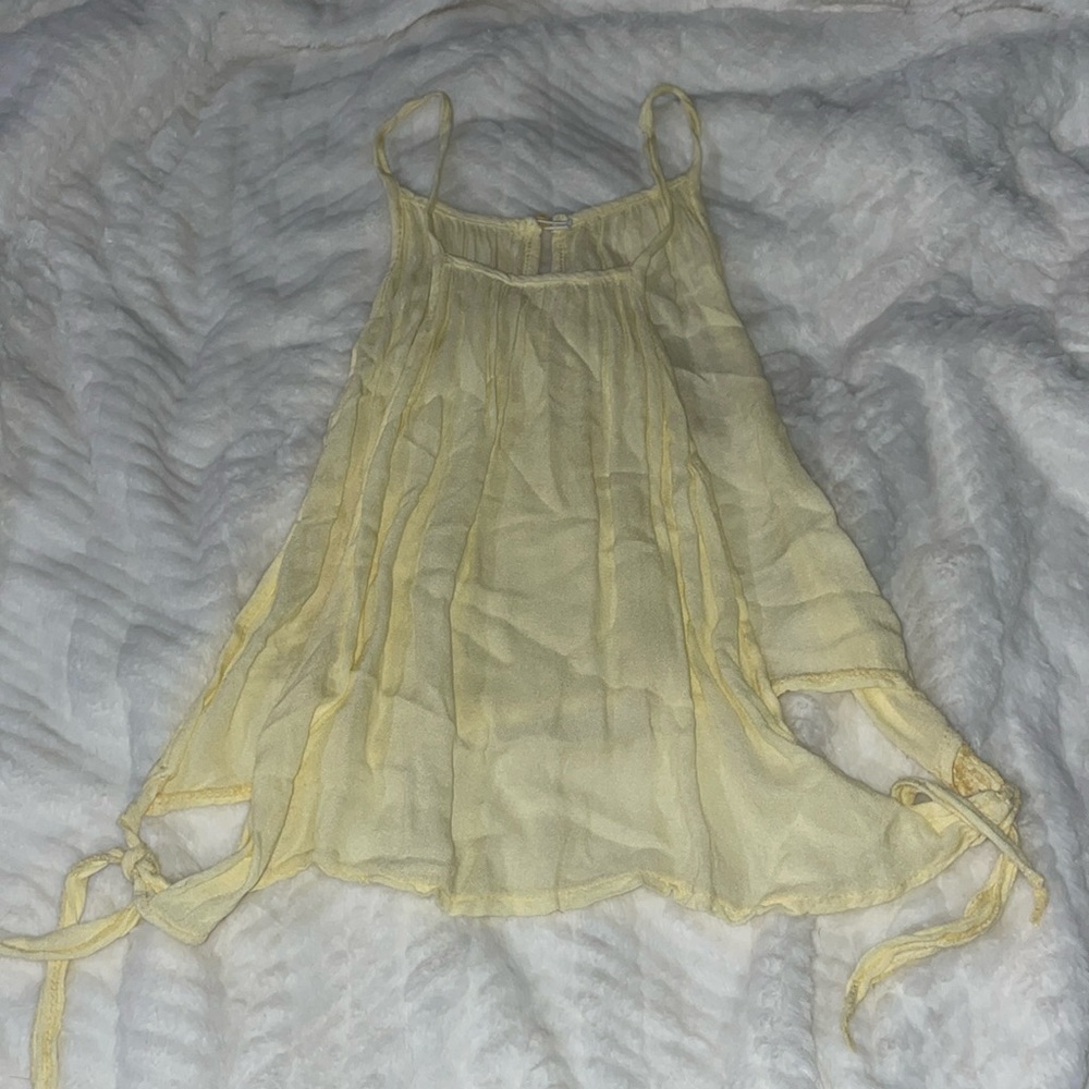 Yellow cropped tank top Size S